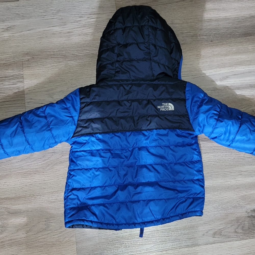 Toddler boy Northface Jacket size 2t-3T